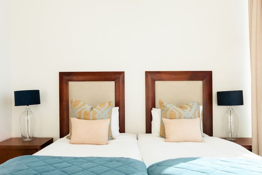 Hillhouse Penthouse 7th Floor Luxury Penthouse, 3 Bedrooms, Non Smoking 4