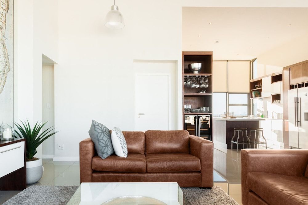 Hillhouse Penthouse 7th Floor Luxury Penthouse, 3 Bedrooms, Non Smoking 18