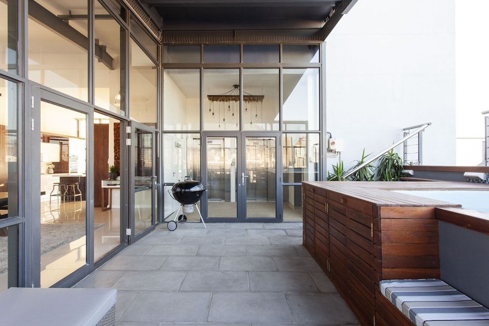 undefined Hillhouse Penthouse 7th Floor 8