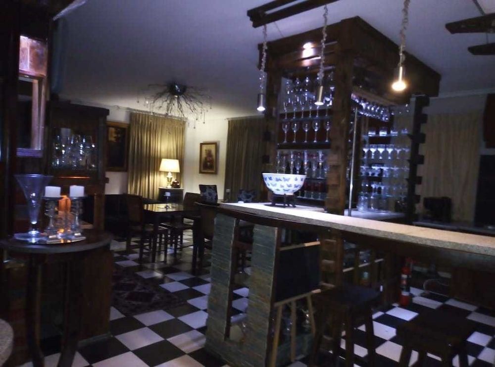 undefined Bread & Barrel Bellville  Guesthouse 3