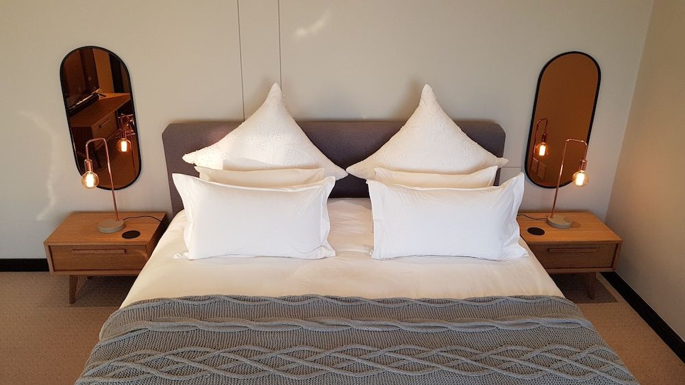 Beta Beach Guest House Executive Suite, 1 King Bed, Sea View 6