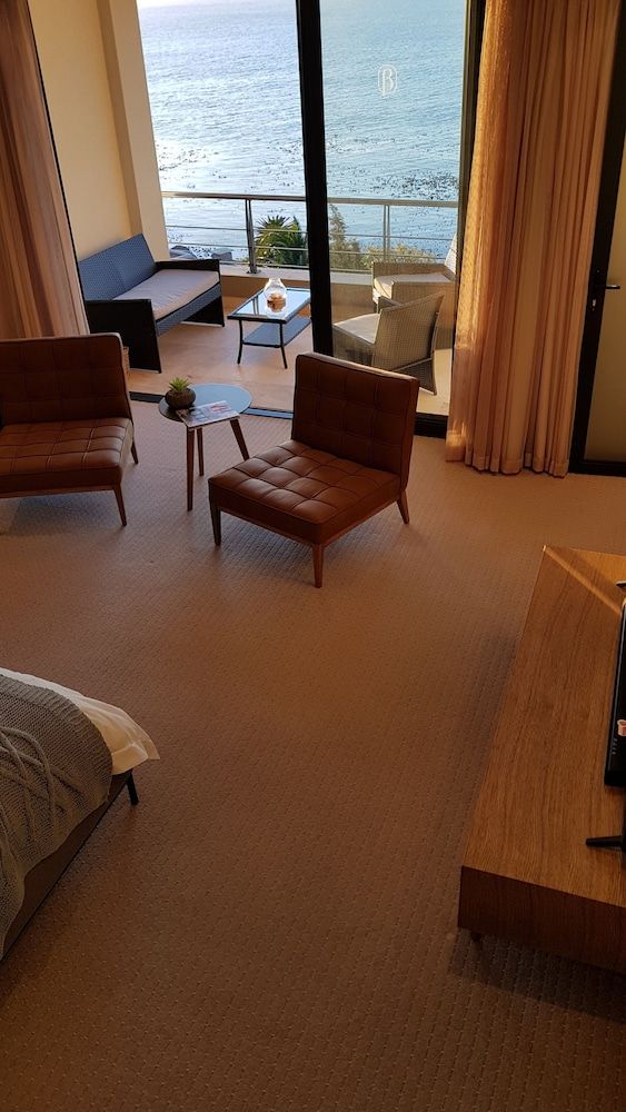 Beta Beach Guest House Executive Suite, 1 King Bed, Sea View 11