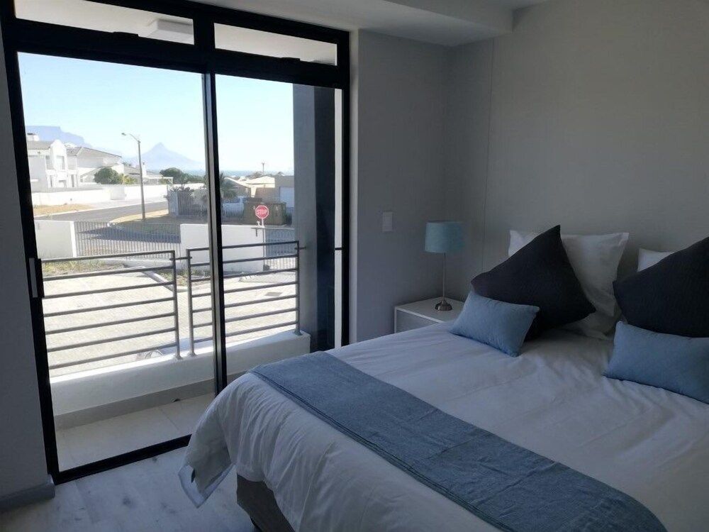 undefined Two Bedroom Apartment 6