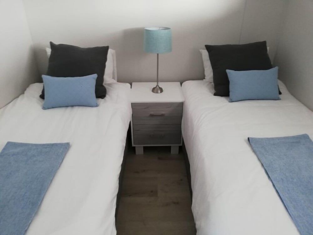 undefined Two Bedroom Apartment 8