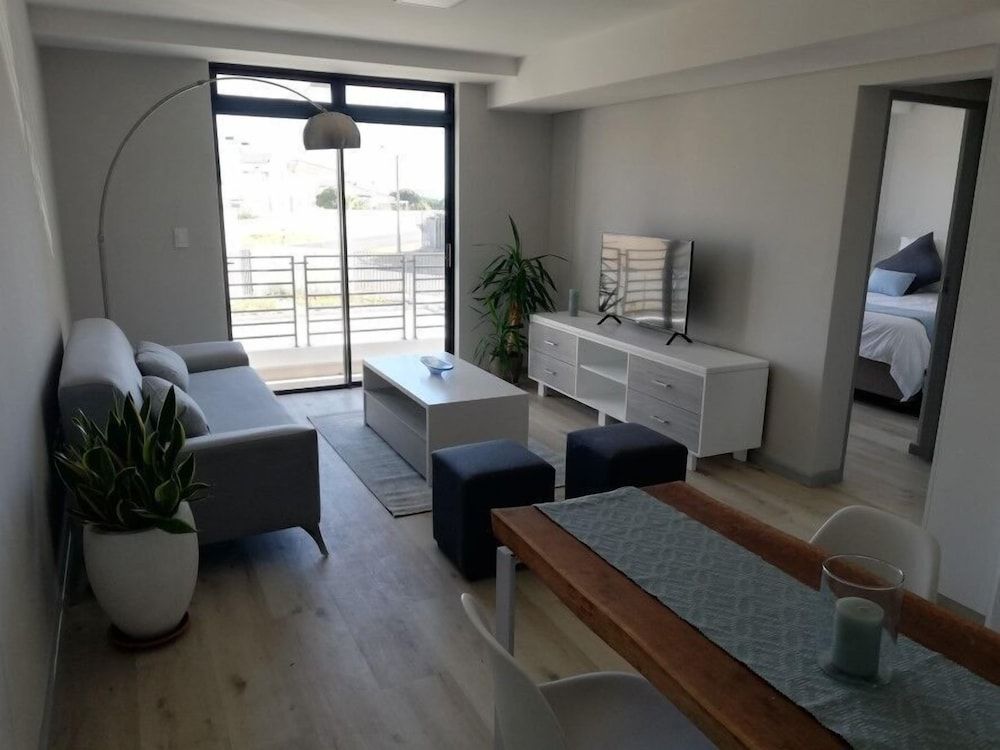 Two Bedroom Apartment Comfort Apartment, 2 Bedrooms 8