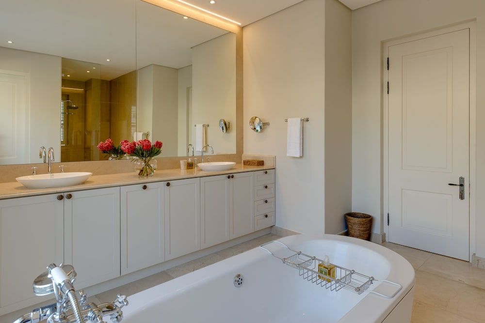 Claybrook Luxury Villa, 4 Bedrooms 8