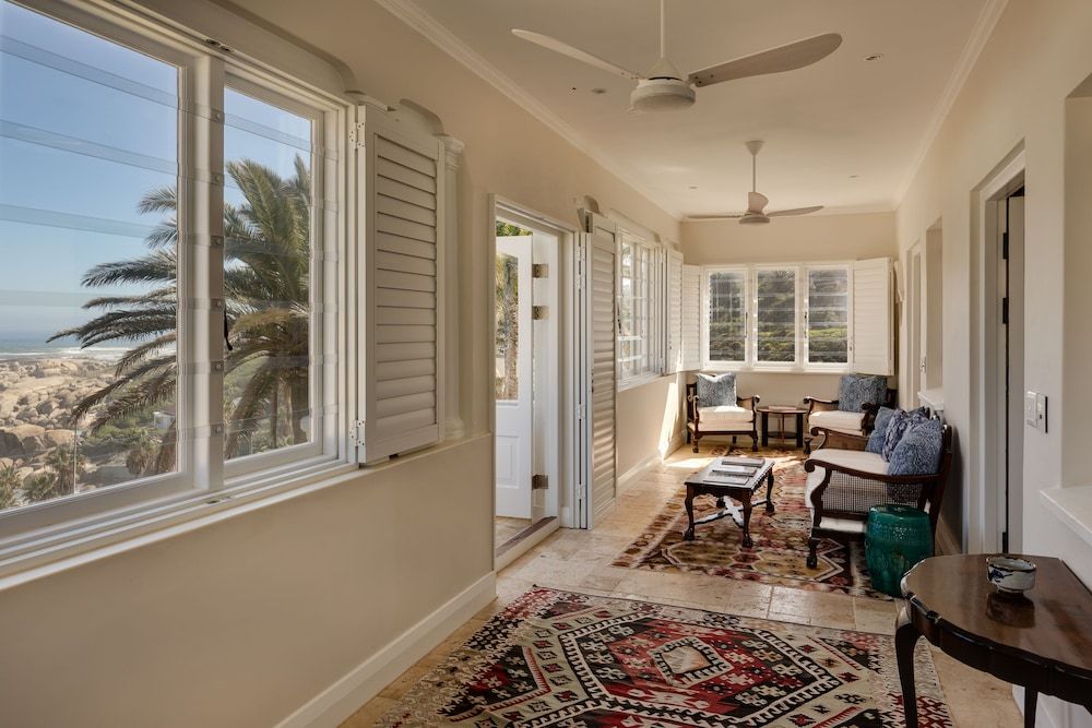 Claybrook Luxury Villa, 4 Bedrooms 6