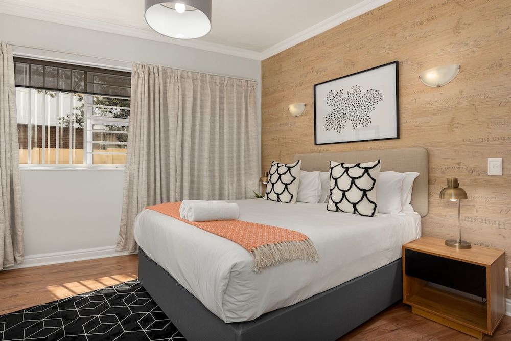 undefined Ananda 5 5