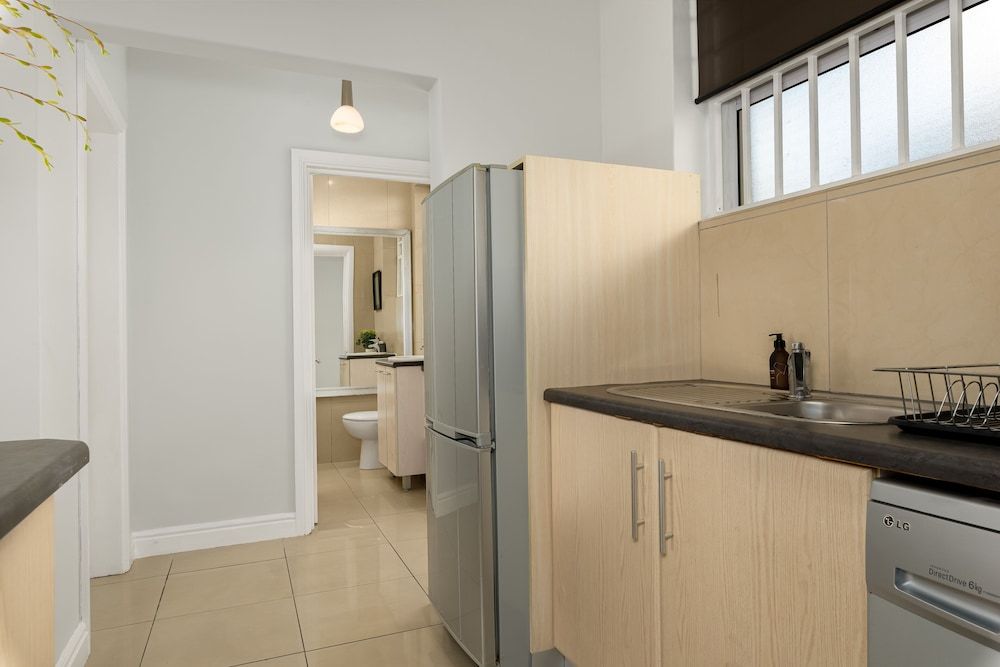 Ananda 5 Comfort Apartment, 1 Queen Bed, Non Smoking 7