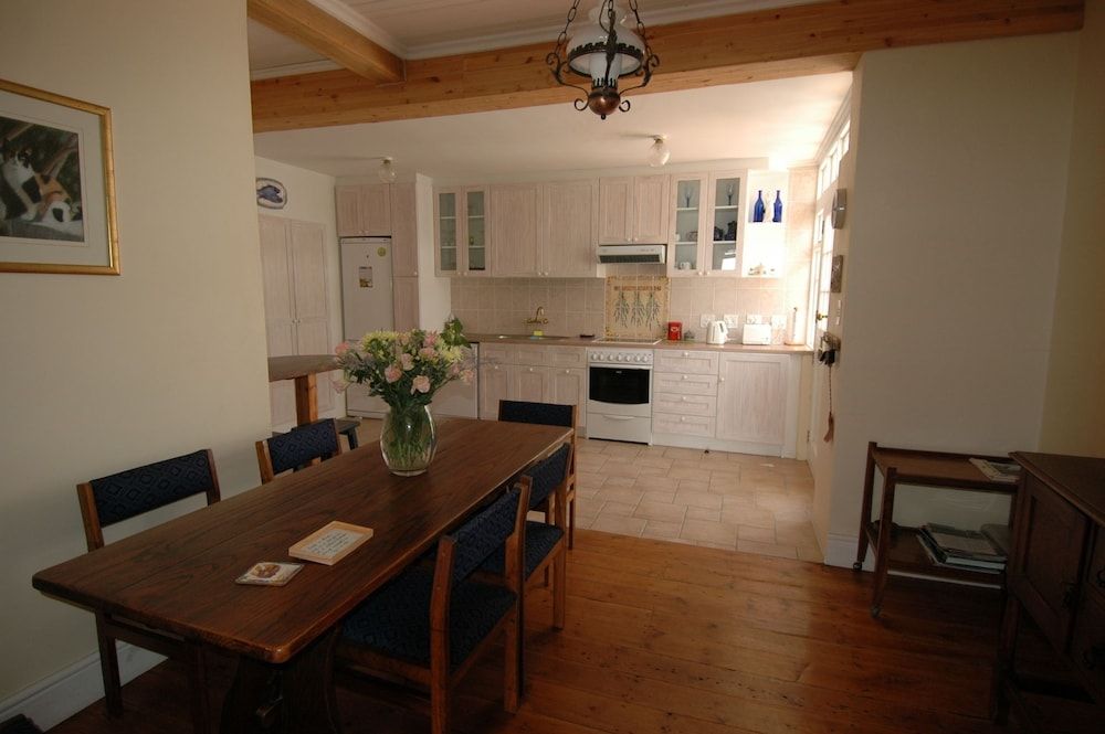 undefined 2 Cottons Cottage 5