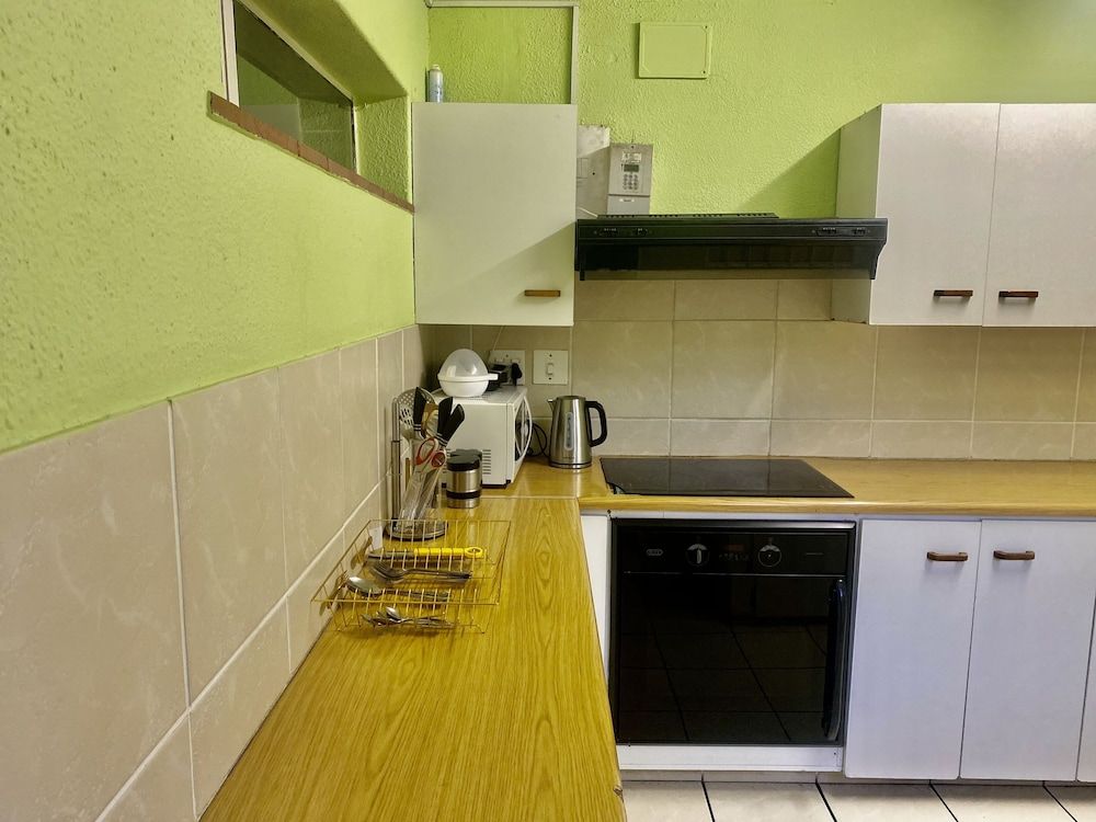 undefined Beautiful Apartment in Century City 4