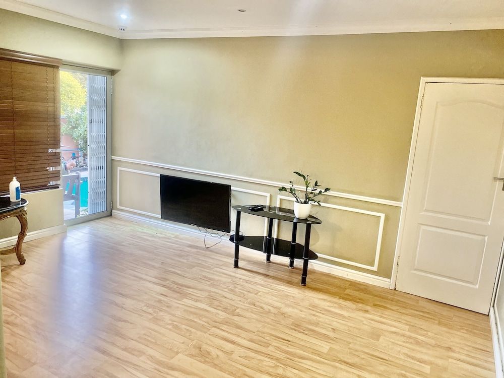 undefined Beautiful Apartment in Century City 6