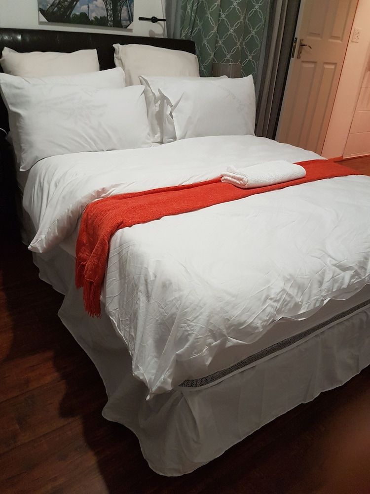 undefined Beautiful Apartment in Century City 2