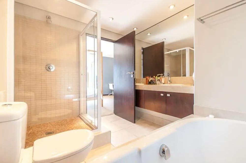 Icon 1710 Classic Apartment, 2 Bedrooms 12