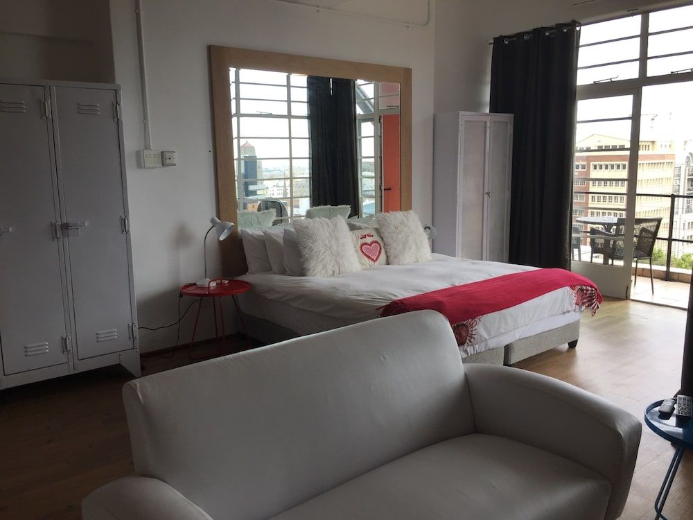 Manhattan Studio 914