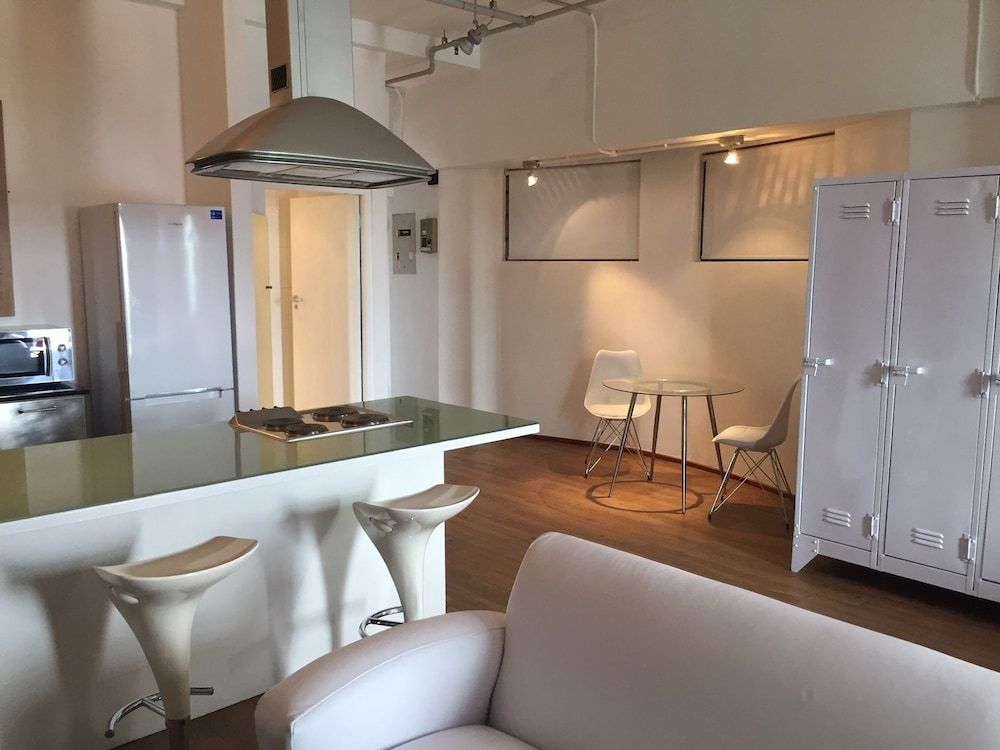 undefined Manhattan Studio 914 6