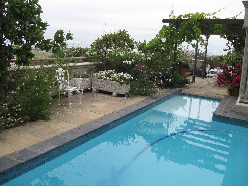 undefined 123 Ocean View Drive Apartment 7