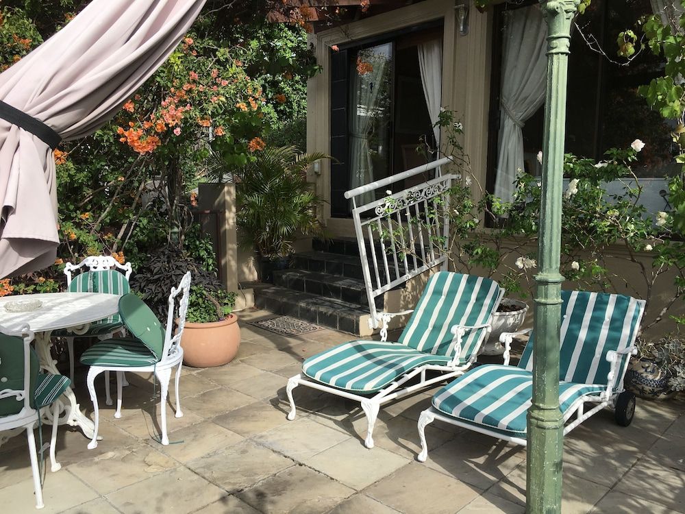 undefined 123 Ocean View Drive Apartment 9