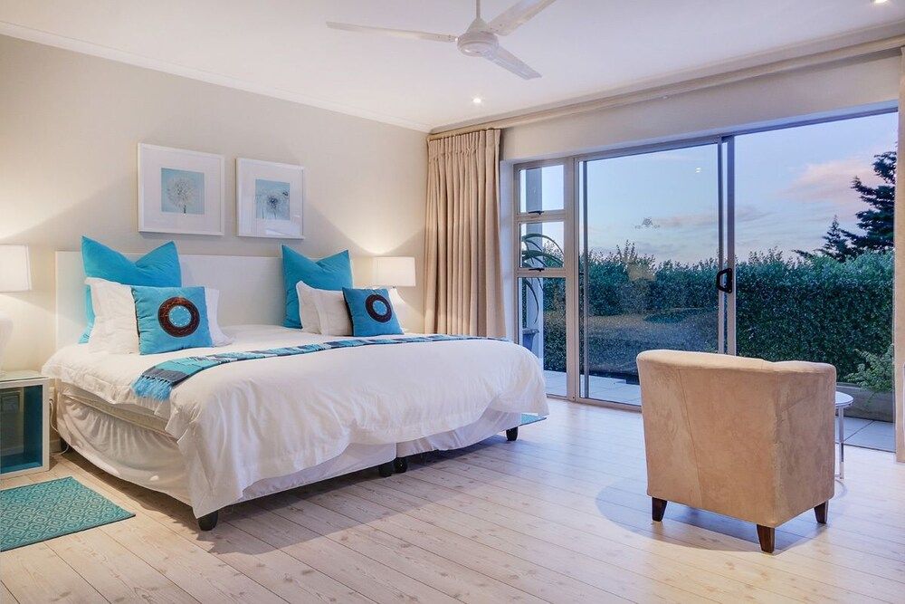 undefined Amber Place 8