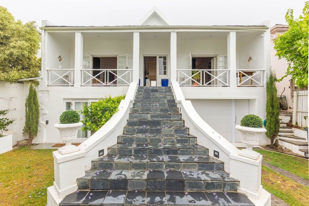 undefined Sydney Green Point Villa 8