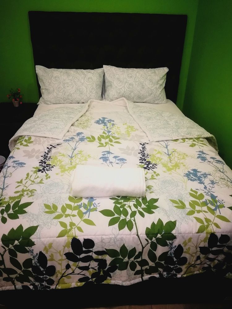 undefined Luc Lodge 3