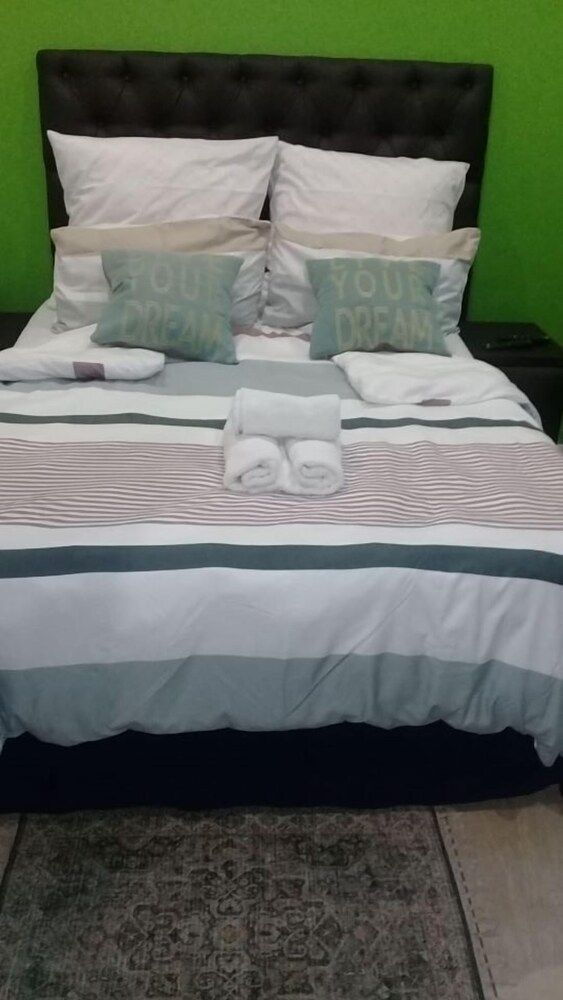 Luc Lodge Family Room 3