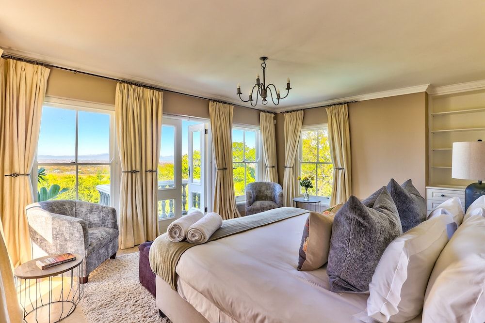 undefined Devonport House 2