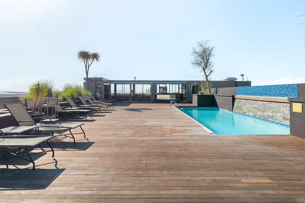 undefined 705 Cape Royale Luxury Apartment 3