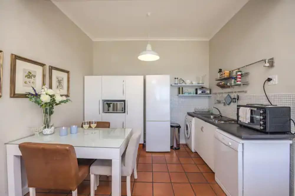 undefined Perfect Getaway in Clifton 8