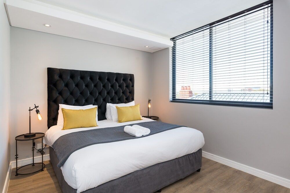 undefined Warwick 501 7