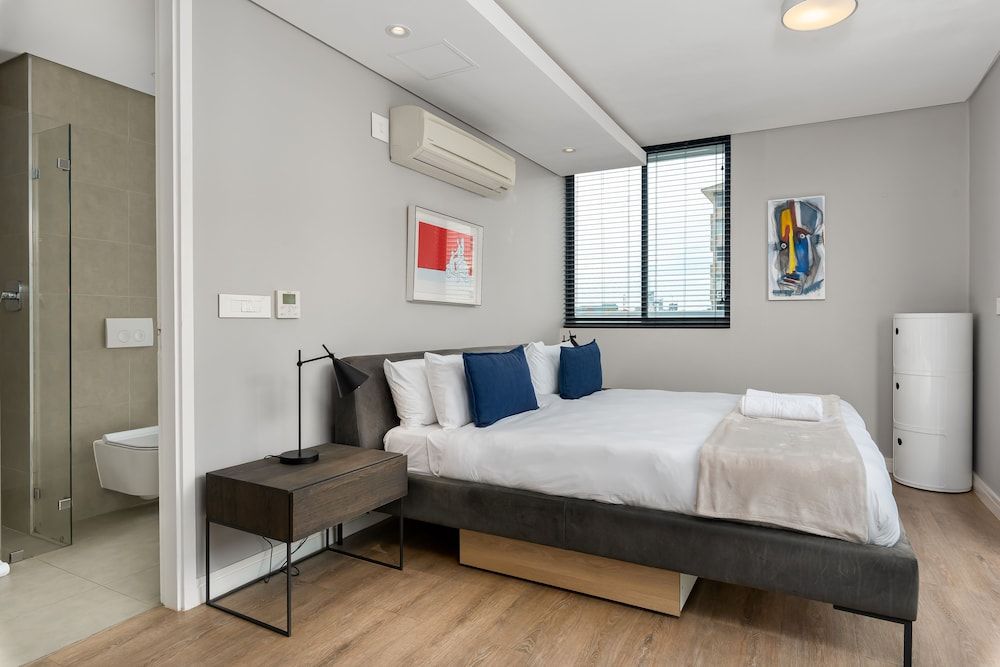 undefined Warwick 501 9