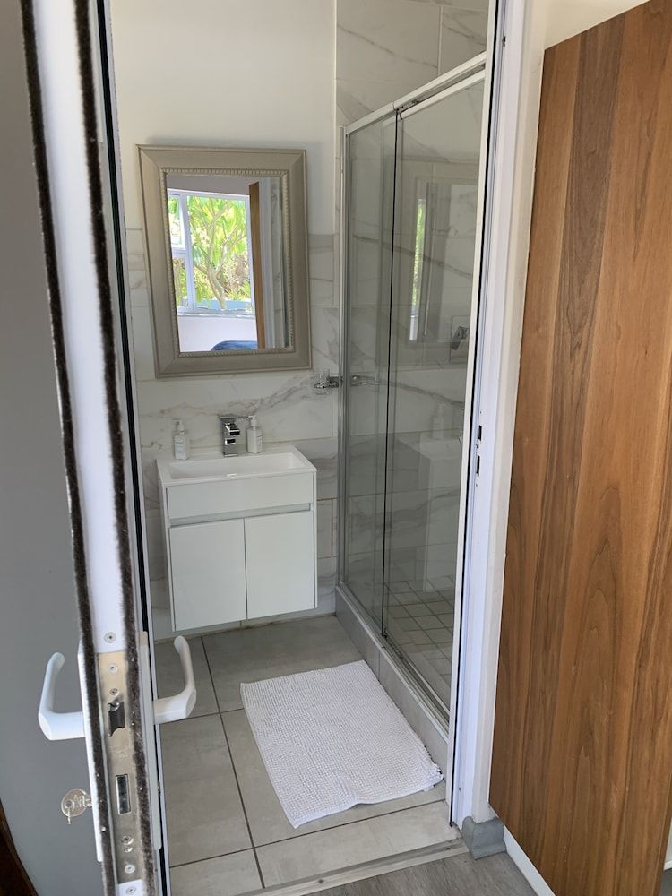 Pamba On 131 Standard Double Room, 1 King Bed 11