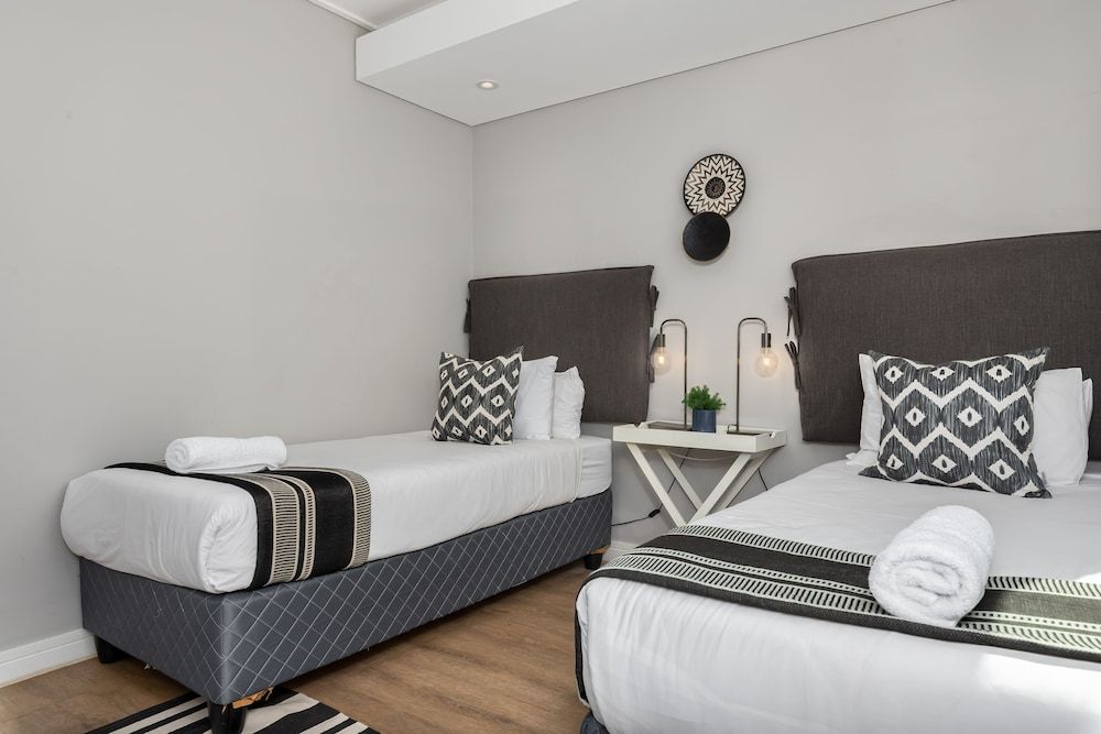 Warwick 102 Premier Apartment, 2 Bedrooms, Non Smoking 10