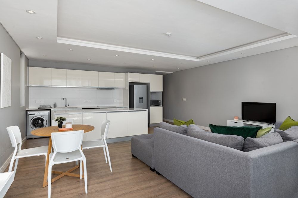 Warwick 102 Premier Apartment, 2 Bedrooms, Non Smoking 15