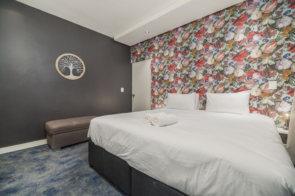 undefined The Chelsea 105 - Adults Only 4