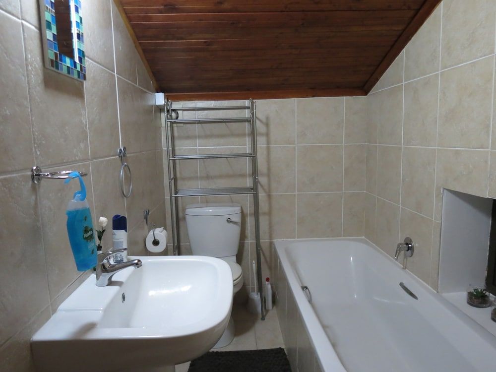 Three Spruce Standard Double Room 19