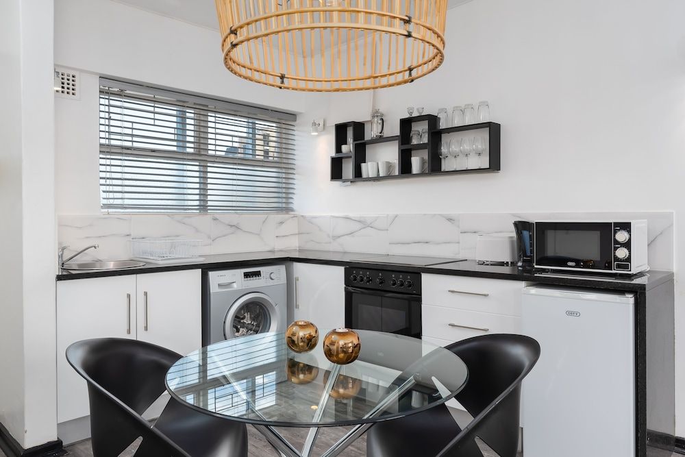 undefined Cascades 508 10