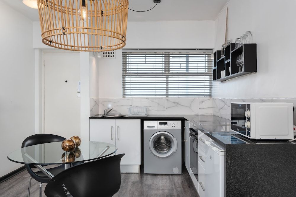 undefined Cascades 508 9