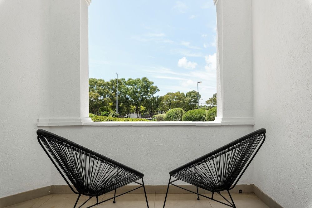 Warwick Mansions 3 Apartment, 2 Bedrooms 8