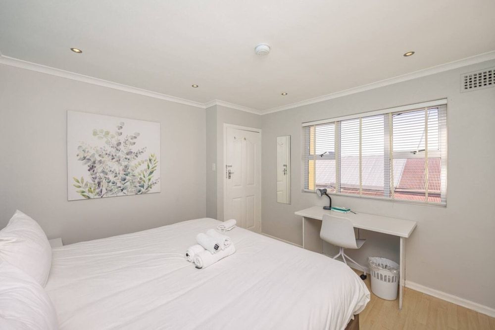 undefined Contemporary 4 Bedroom Home 9