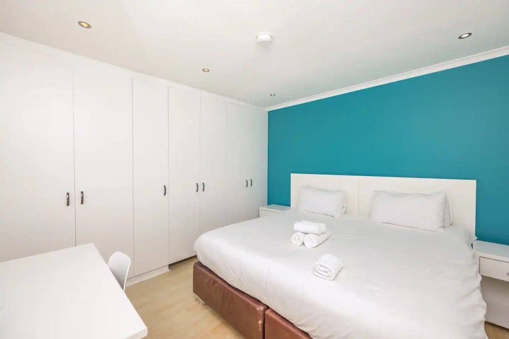 undefined Contemporary 4 Bedroom Home 10