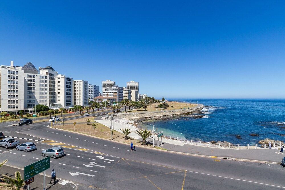 Bay Point C10 Premier Apartment, 2 Bedrooms, Beach View 22