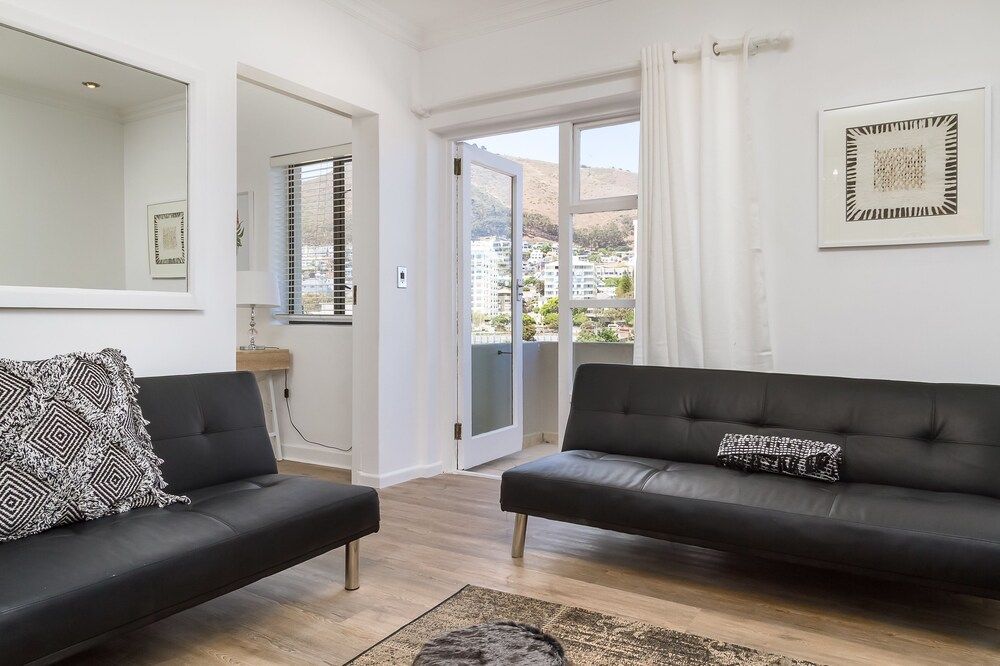 Bay Point C10 Premier Apartment, 2 Bedrooms, Beach View 15