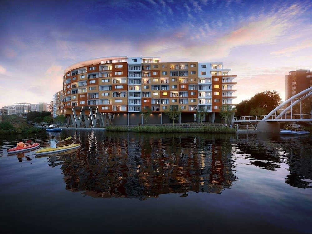 undefined Blou Inn - Century City 3