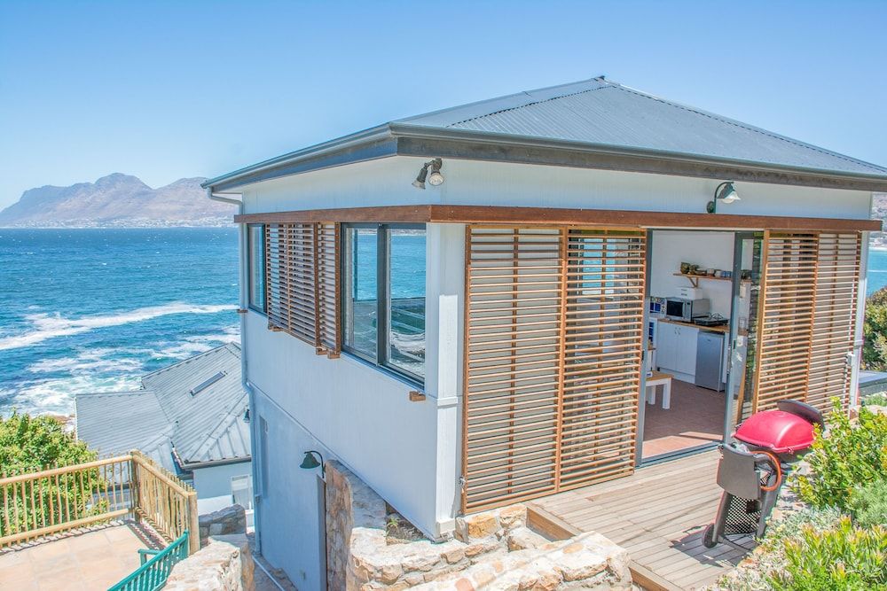 undefined Modern Beach Appartment 3