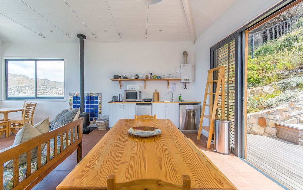 undefined Modern Beach Appartment 7