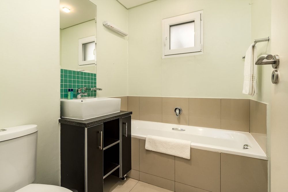 Flatrock 909 Premier Apartment, 2 Bedrooms 12