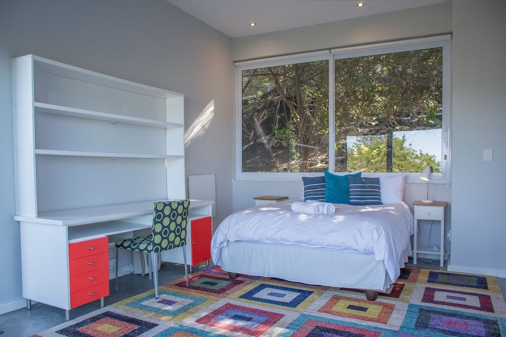 undefined The Lookout 5