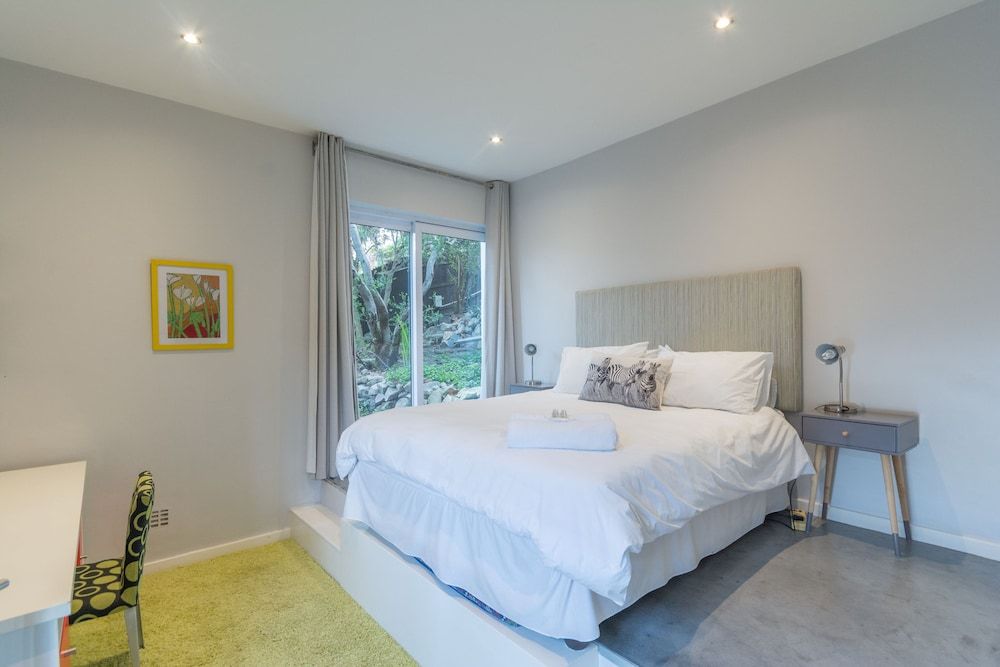 undefined The Lookout