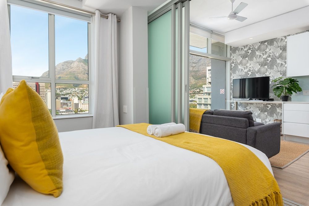 undefined The Sentinel 1310 6